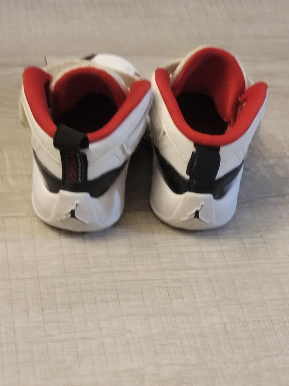 Toddler White/Black/Red Basketball Sneakers - Jordan Style